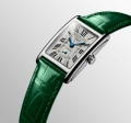 longines-dolcevita-l5-255-4-71-a-detailed-view-2142x2000-101-1692616144.jpg