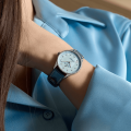 a77320171c1p1-navitimer-32-on-wrist.png