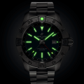 a32320101c1a1-avenger-automatic-gmt-44-lumes.png