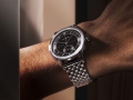 the-longines-heritage-classic-l2-828-4-53-6-detailed-view-2667x2000-109-1692615842.jpg