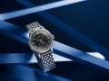 the-longines-heritage-classic-l2-828-4-53-6-detailed-view-2667x2000-108-1692615842.jpg