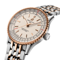 u17329f41g1u1-navitimer-automatic-41-three-quarter.png