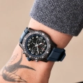 x82310d51b1s2-on-wrist_5798597b_thumbnail_2048.webp