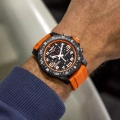 x82310a51b1s2-on-wrist_fb3a4b2e_thumbnail_1024.webp